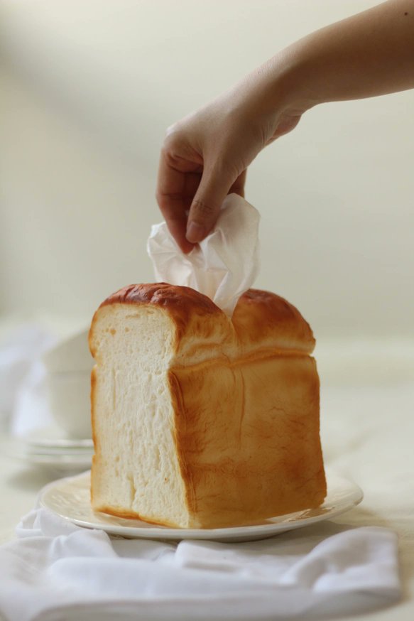 イギリスパンのティッシュケースがかわいい…（詳細はスレッドへ🍞）