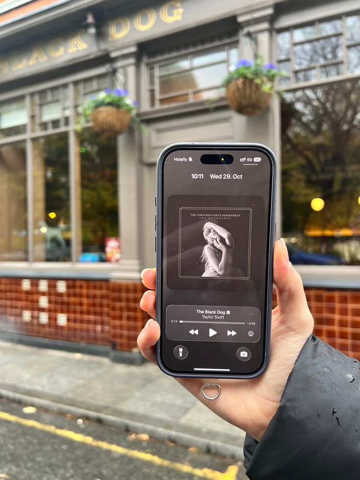 paulina⸆⸉ ¹ tweet media