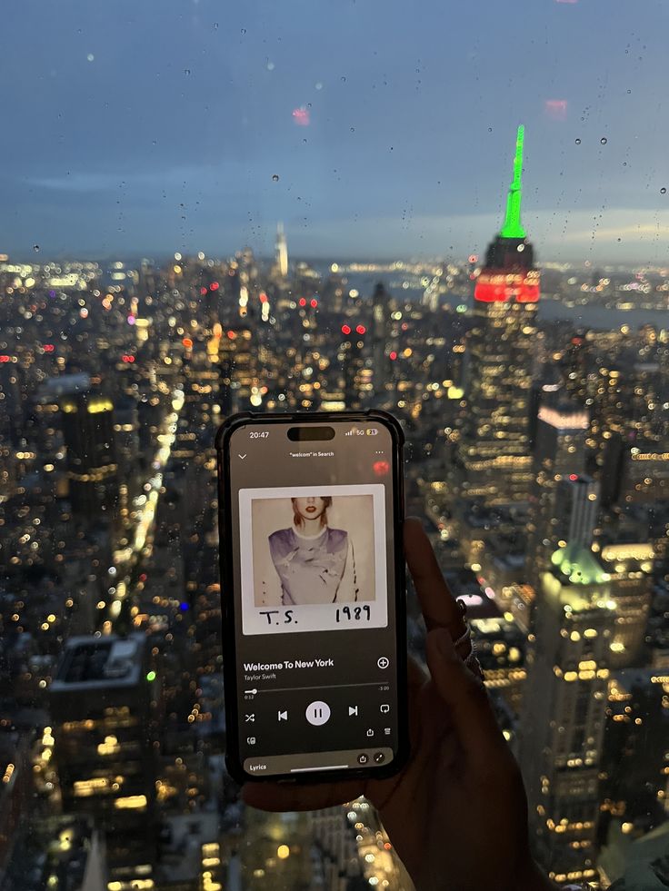 paulina⸆⸉ ¹ tweet media