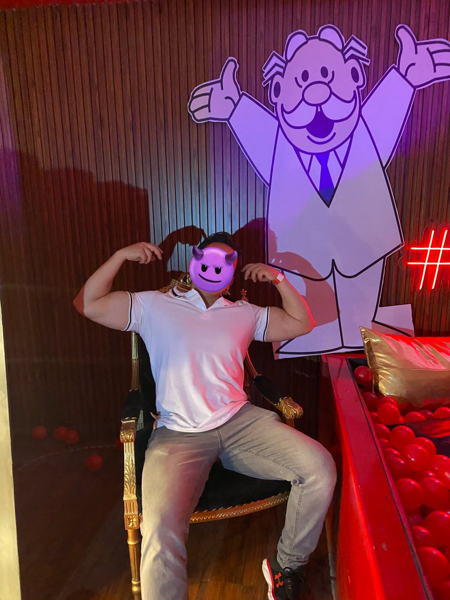 Ivan y Nay tweet media