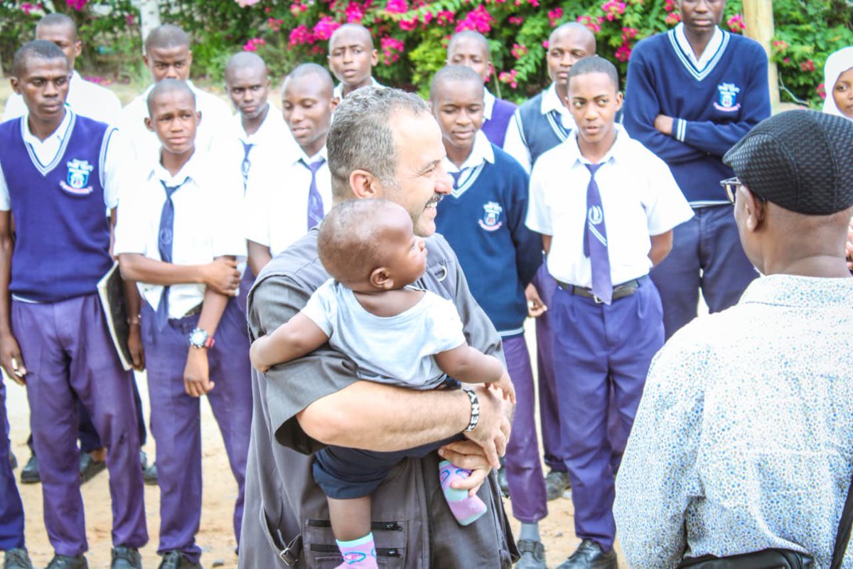 Shaukat Abdulrazak,PhD,EBS tweet media