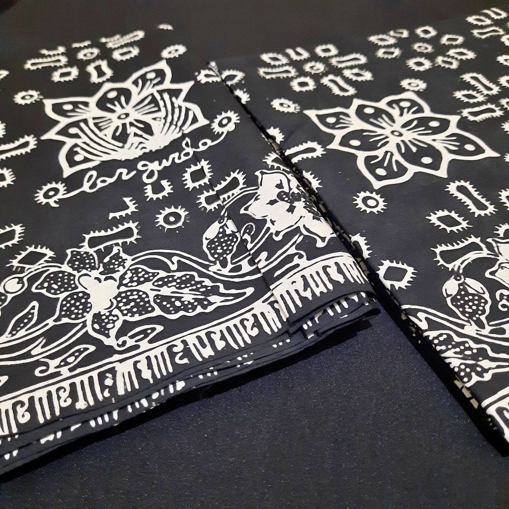 mfarihin19's tweet photo. Sarung Batik Lar Gurda
Seri Kelengan
Harga Rp 175.000
Traditional 100% Handmade by Batik Santri Mangkuyudan
Minat https://t.co/7G6enDrck0
#sarung #batik #largurda #Indonesia #ramadhan #1447h https://t.co/jmfhrRT26t