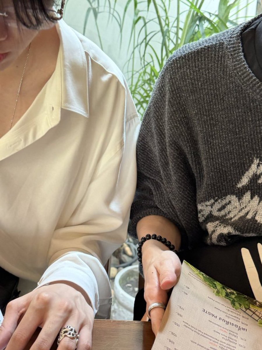 guaduulvsbin's tweet photo. 🗒️ ₊ ֗ Au #theewave / #petereeon ୨୧

Copper y Fifa en su afán de ser cupidos de sus amigos envían el contacto incorrecto y sus planes no salen como querían o si? https://t.co/Q1kSuOGsCZ