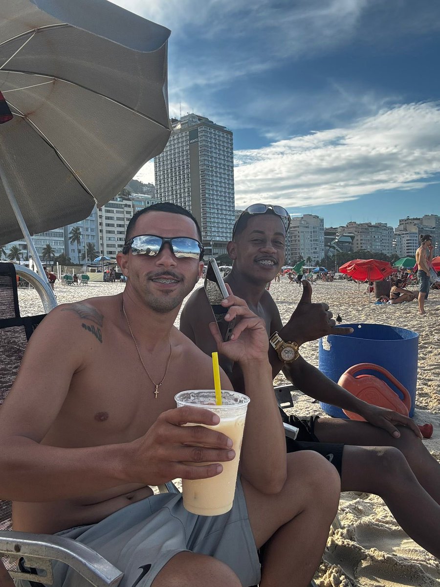 Veenni2's tweet photo. 🏖️🏌🏾 https://t.co/pG8RMfsz3I