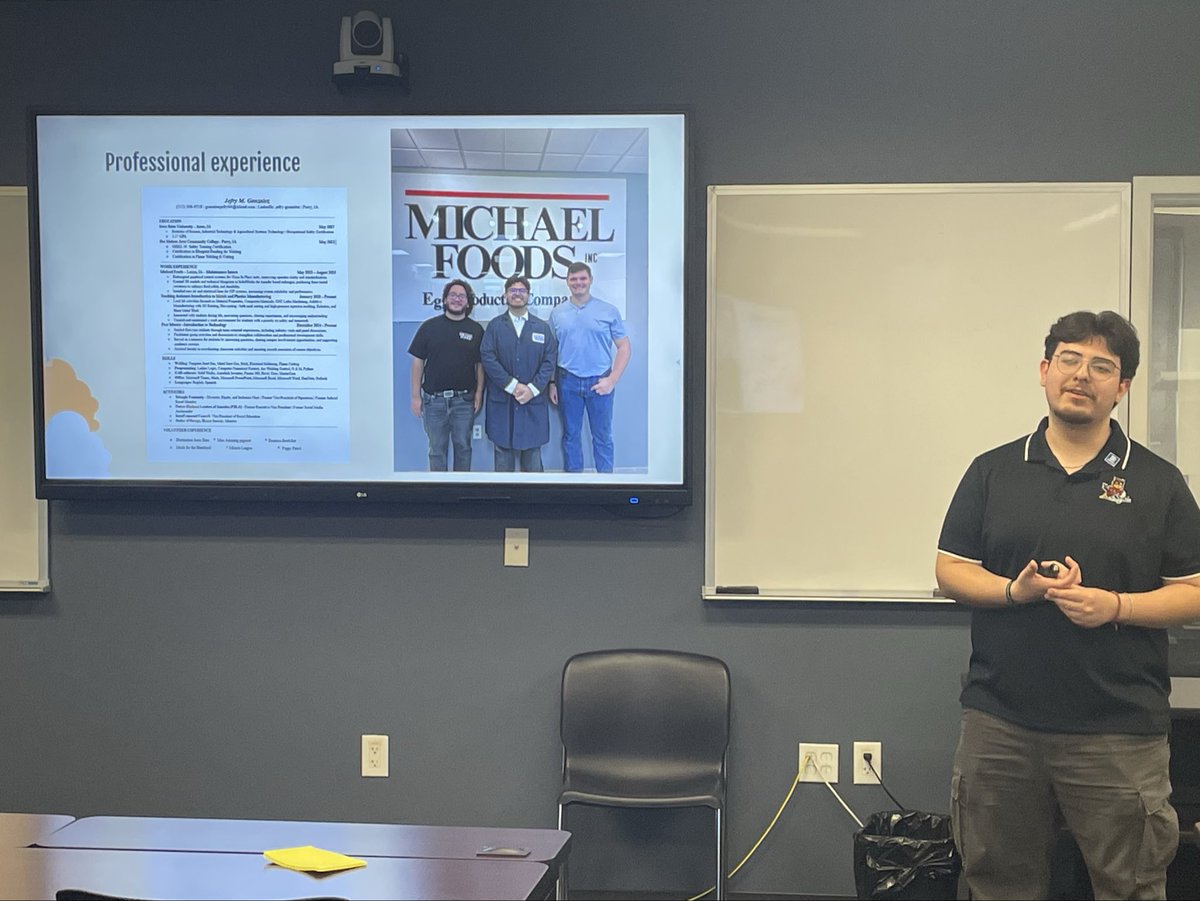 DMACC Perry VanKirk Center tweet media