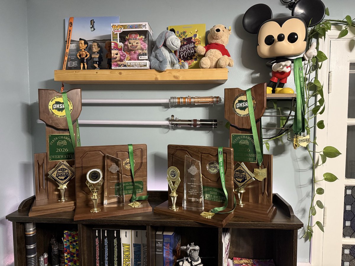 Aaron Hassell tweet media