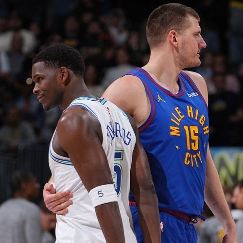 TheNBABase's tweet photo. Nikola Jokic says Anthony Edwards is the player he watches and likes most in the NBA right now:

“Edwards is a defensive monster when he wants to be. He’s good, he’s really good. It just somehow happens that I always watch them [Minnesota].”

(Via @XOsChat) https://t.co/VaxQpoZ4GO