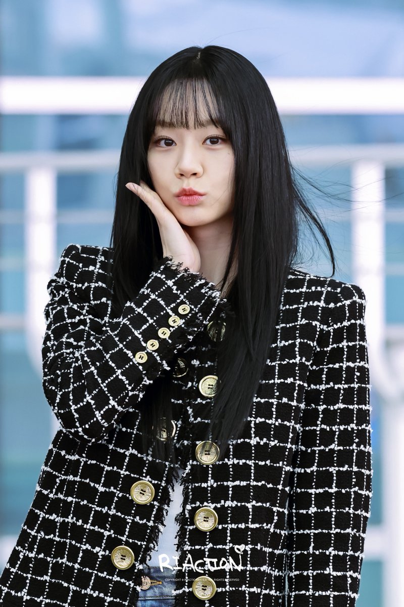 RIACTION tweet media