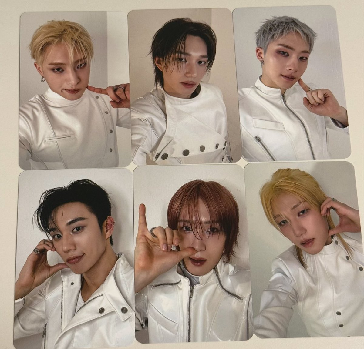 yangdo970004's tweet photo. 피원하모니 피스포인트 포카 양도

막콘 1set 6장 1.3

준등기 +0.18
옾챗 주세요!

기호 테오 지웅 인탁 소울 종섭 모스트윈티드 콘서트 https://t.co/cAoWdzIJzb