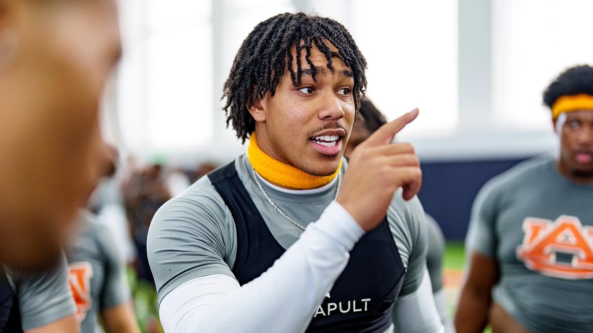 Auburnanytime tweet picture