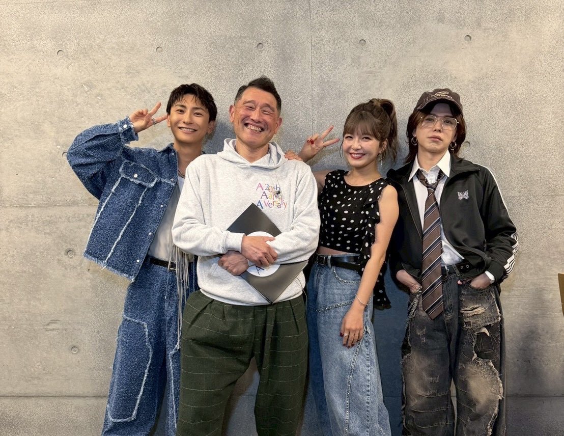 AAA_staff tweet media