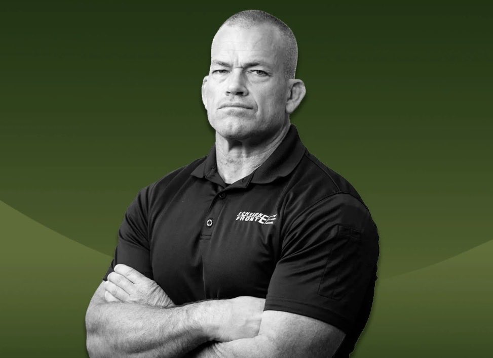 Carl Spackler tweet media