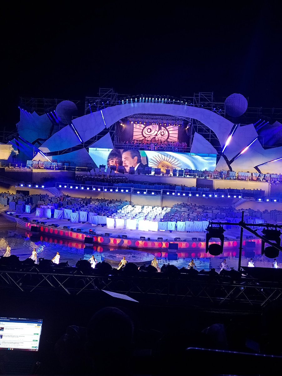 Verónica De Vita tweet media