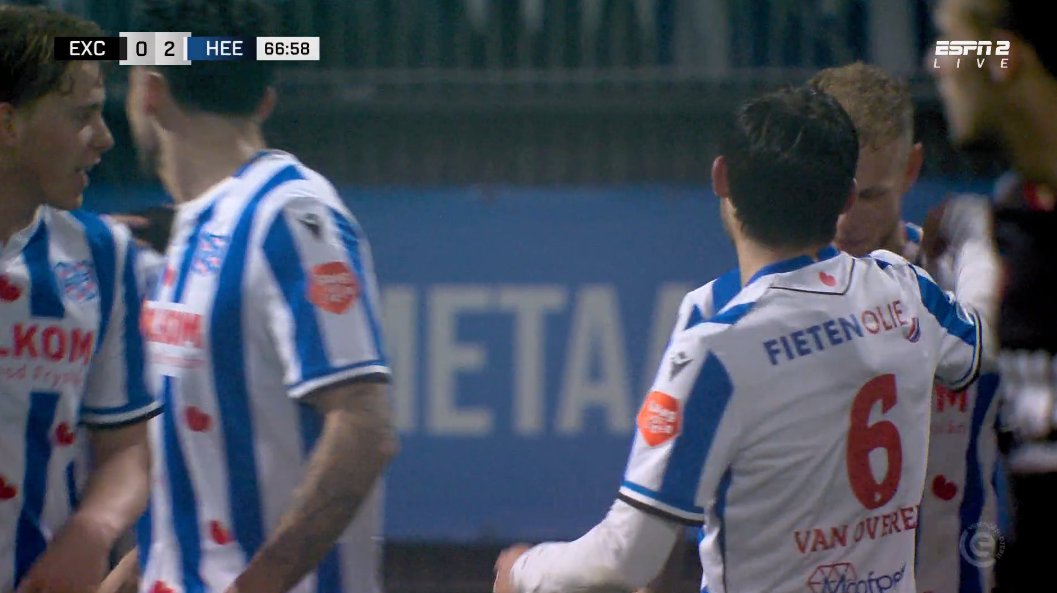 Foet247Benelux's tweet photo. Heerenveen took another step towards a European playoff spot with a 2-1 victory over Excelsior. #exchee https://t.co/Y6E1Aq4uiM