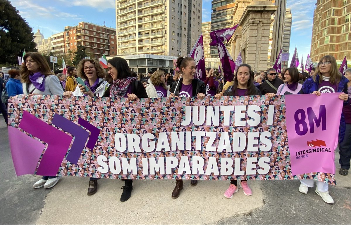 Manuela Latorre🍏 tweet media