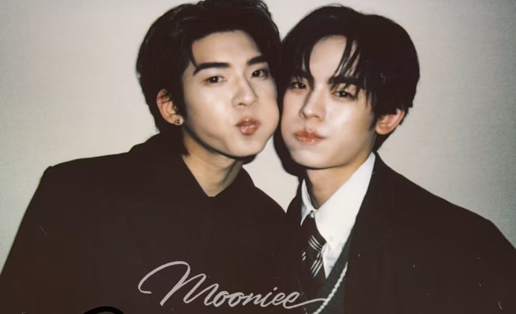 lu ☆ dwy!! tweet media