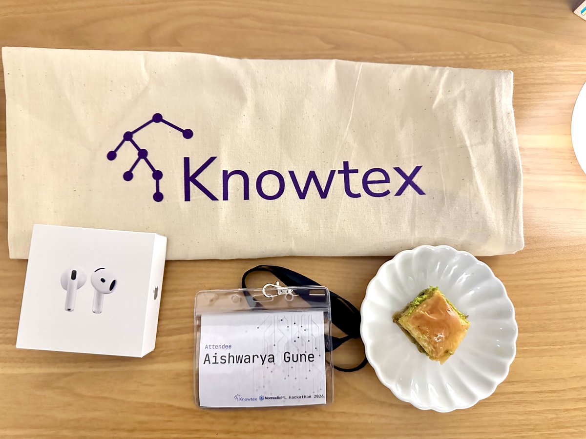 aishwaryagune's tweet photo. Locked in at the Voice + Video AI Hackathon and took 3rd place!
Huge thanks to @knowtexai, @NomadicML and @hf0residency for hosting at their beautiful residency
Built Recover - your personal recovery coach that analyzes and tracks in real time
Featuring AirPods… and baklava!😍 https://t.co/C7MWfseCwY