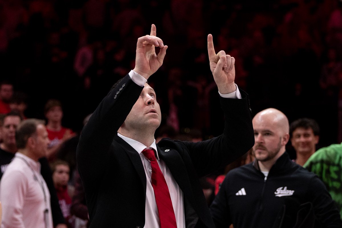 bucknut2739's tweet photo. The Buckeyes have a double-bye in the Big Ten tournament an will play in Thursday at noon. 

📸 for @ColumbusWired https://t.co/GmTntJcENA