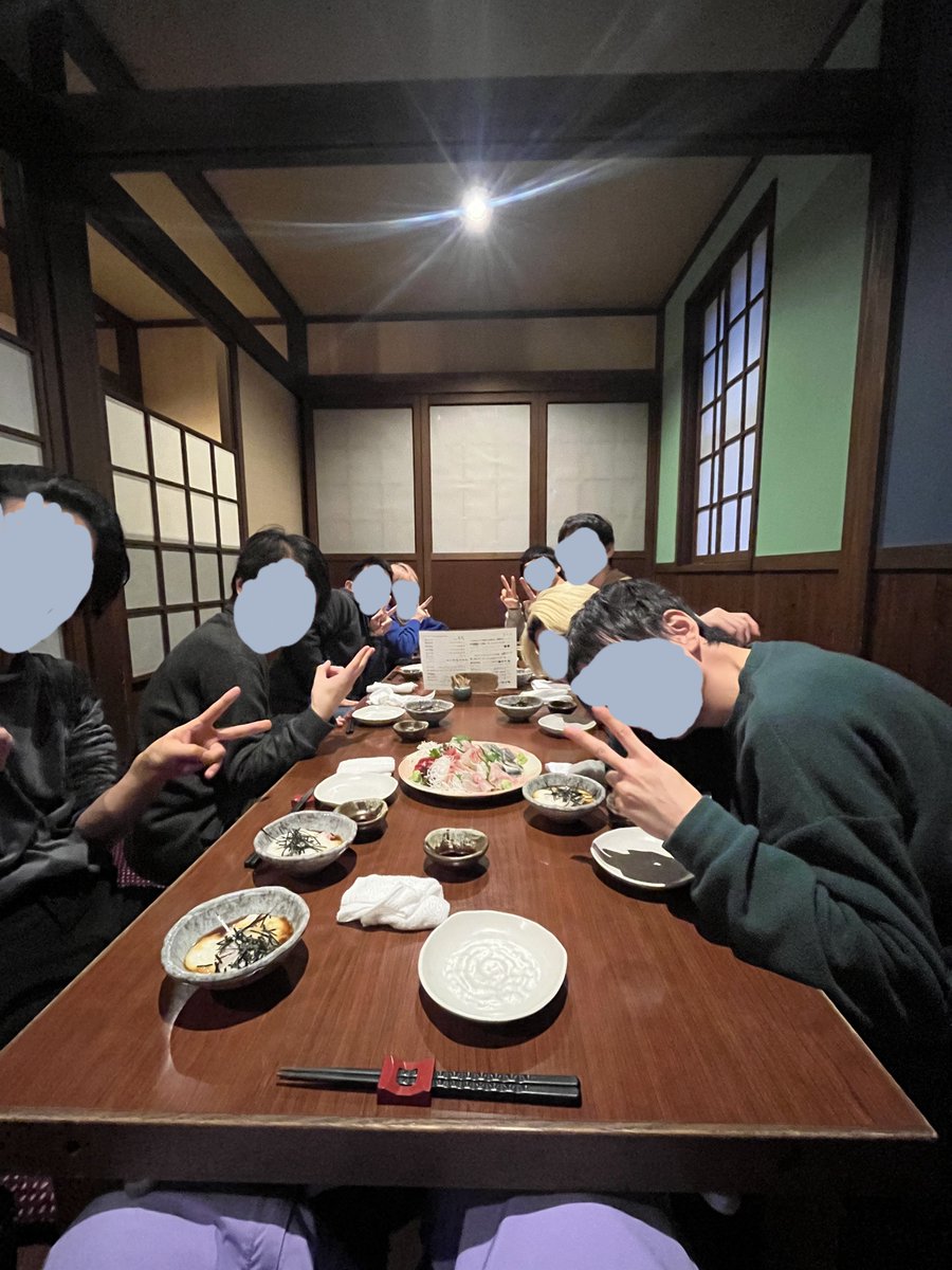 GR_poisoncorgi's tweet photo. スノボオフ楽しかった🥹

ガチ勢に教えて貰ったから少しは滑れるようになって良かった🥹ありがとな🥹 https://t.co/bnB7EDnO3N