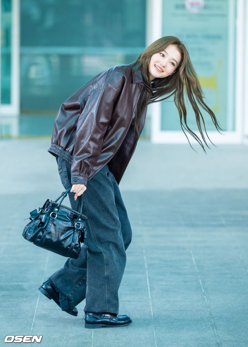 Ella is already at Incheon International Airport, where she'll