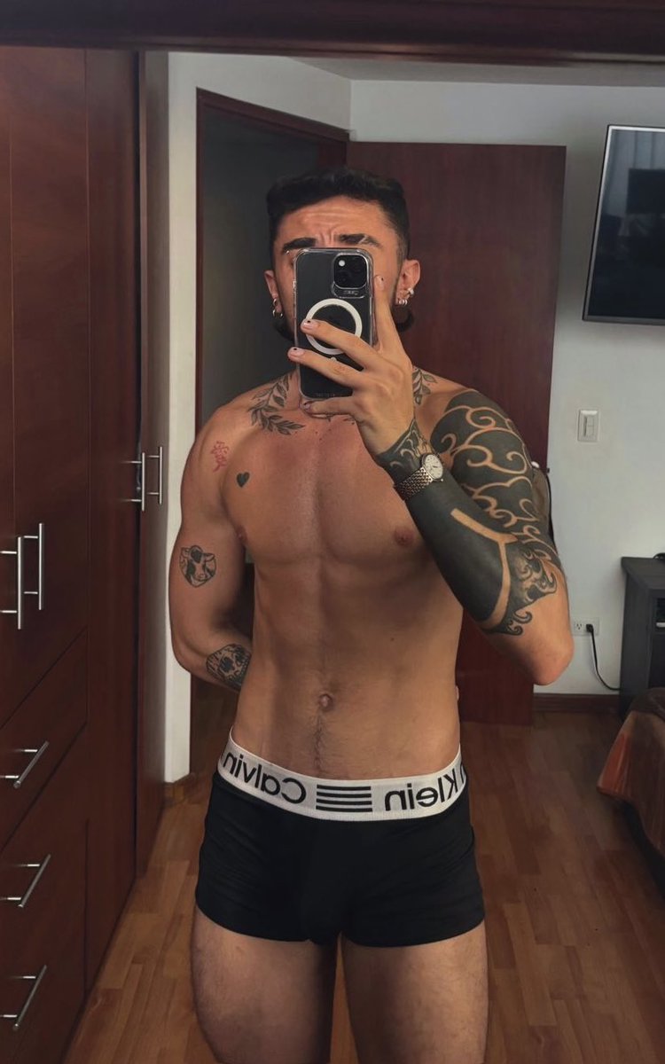 nicolás tweet media