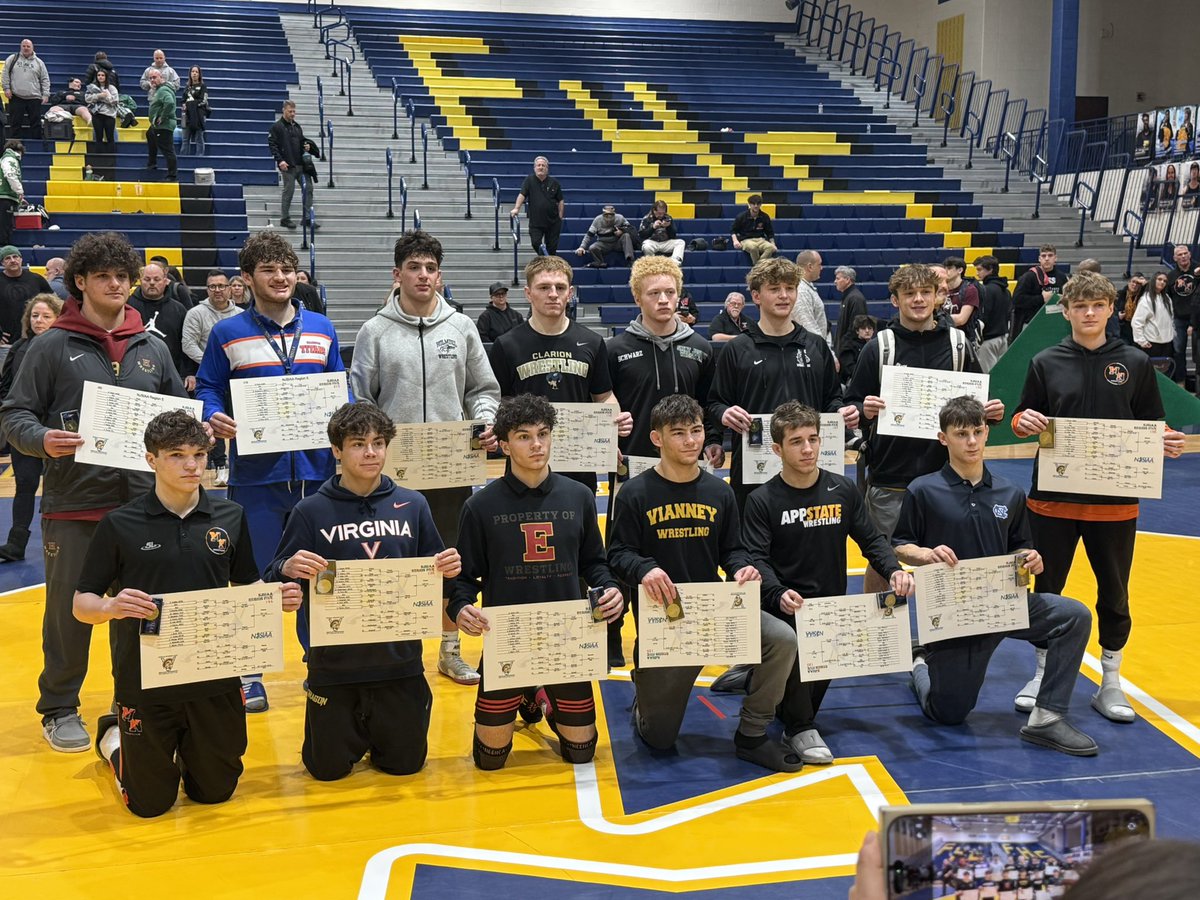 ShaunaFry01's tweet photo. NJSIAA Region 5 Champions #njwrestling #rfhwrestling https://t.co/VzzrvrNmDW