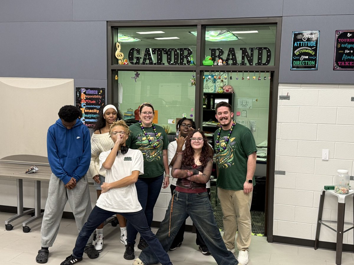 Autumn Ridge Gator Band tweet media