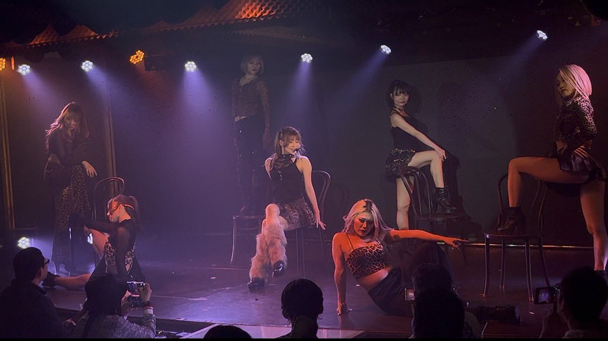 urachi_333 tweet media