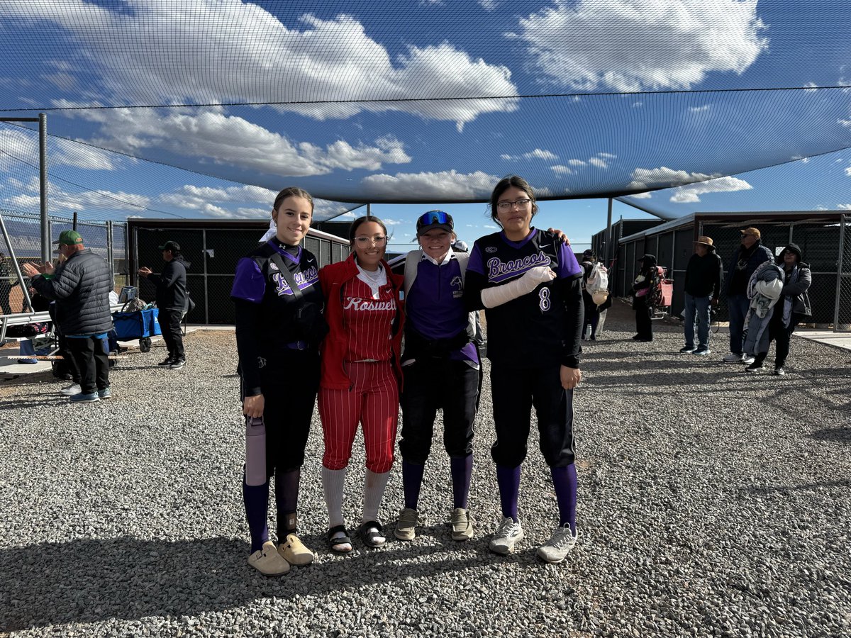 brejaramillo2's tweet photo. Started my varsity season at the Cleveland Tournament in Rio Rancho, NM. 
Got to play against some of my travel ball teammates, unfortunately they got the win over us but nonetheless it was great competing against them.
#clevelandtournament
#riorancho https://t.co/dXQw3yWUlc