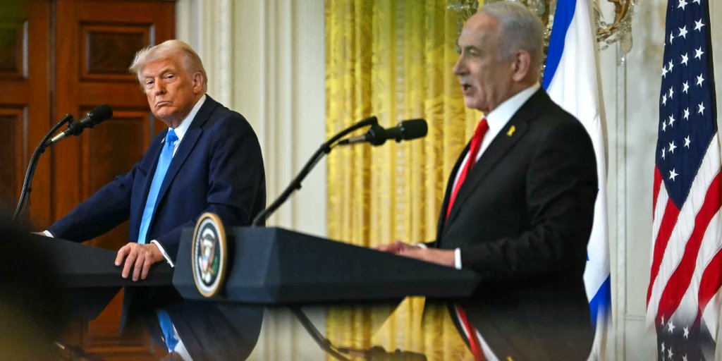 MarioNawfal's tweet photo. 🚨🇺🇸🇮🇱🇮🇷 BREAKING: Trump is confirming he and Netanyahu decide together when this war ends.

"I think it’s mutual… a little bit. We’ve been talking. I’ll make a decision at the right time, but everything’s going to be taken into account."

Times of Israel, @AlArabiya_Brk