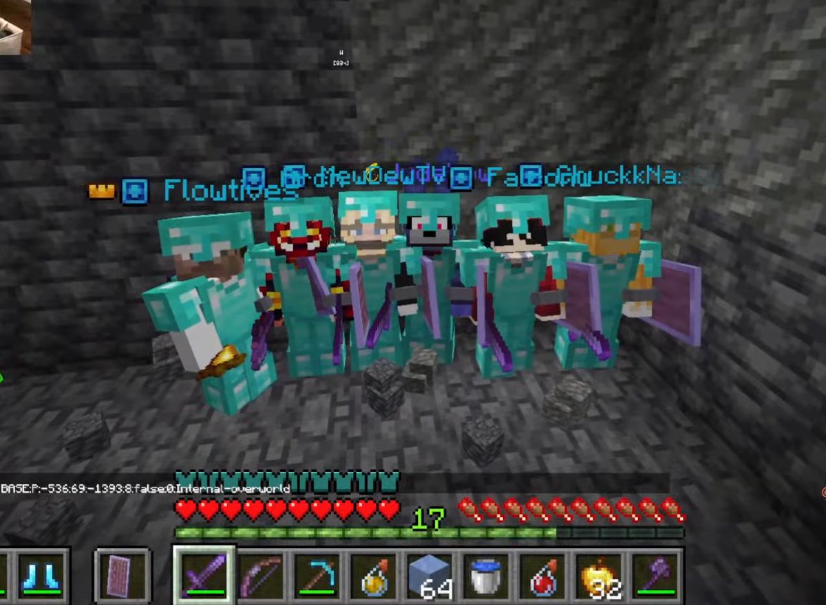 syllveons_'s tweet photo. LOOK AT MY BLUEE TEAMMM BRO THEY WON TO ME https://t.co/sRejuc6Zs0