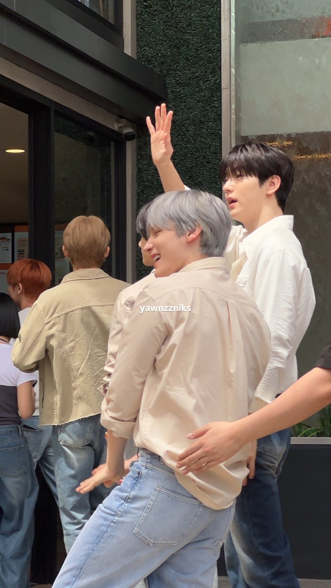 ʸᵃʷⁿᶻᶻⁿⁱᵏˢ݁ tweet media