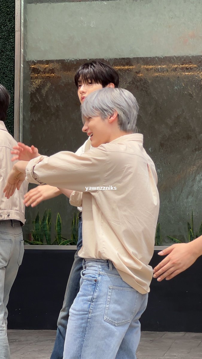 ʸᵃʷⁿᶻᶻⁿⁱᵏˢ݁ tweet media