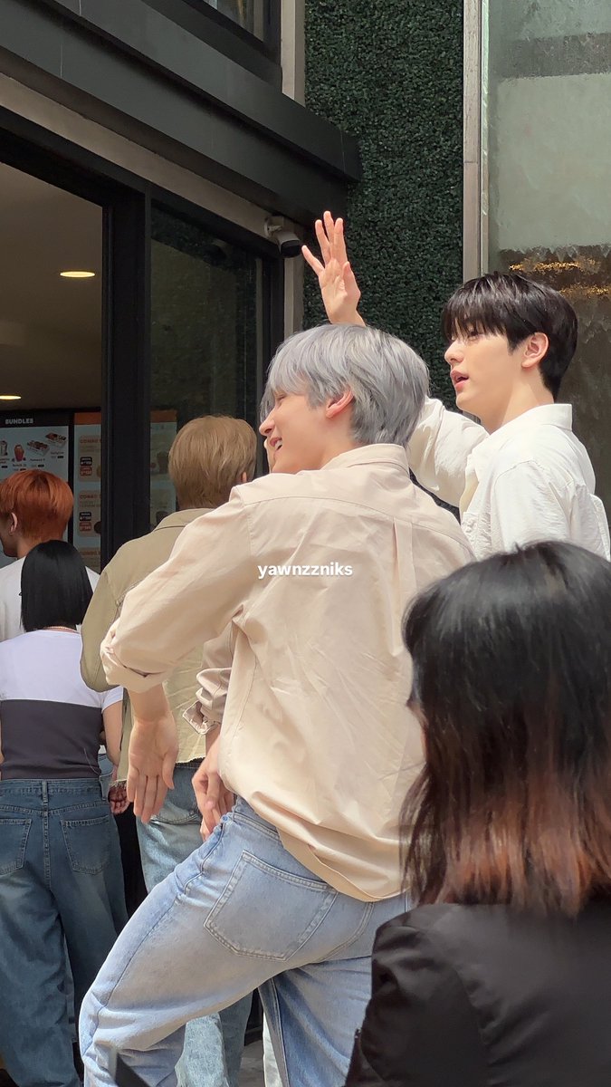 ʸᵃʷⁿᶻᶻⁿⁱᵏˢ݁ tweet media