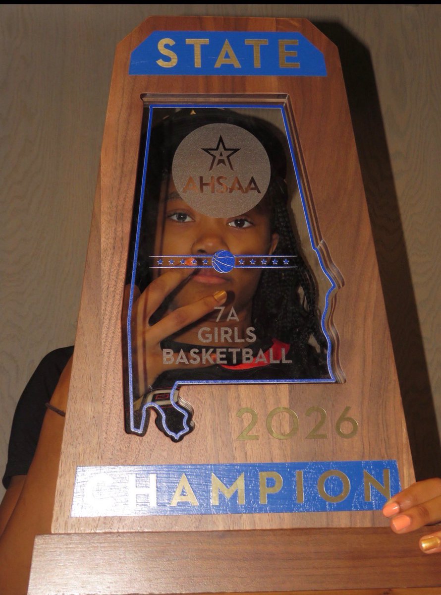 Kristen Winston tweet media