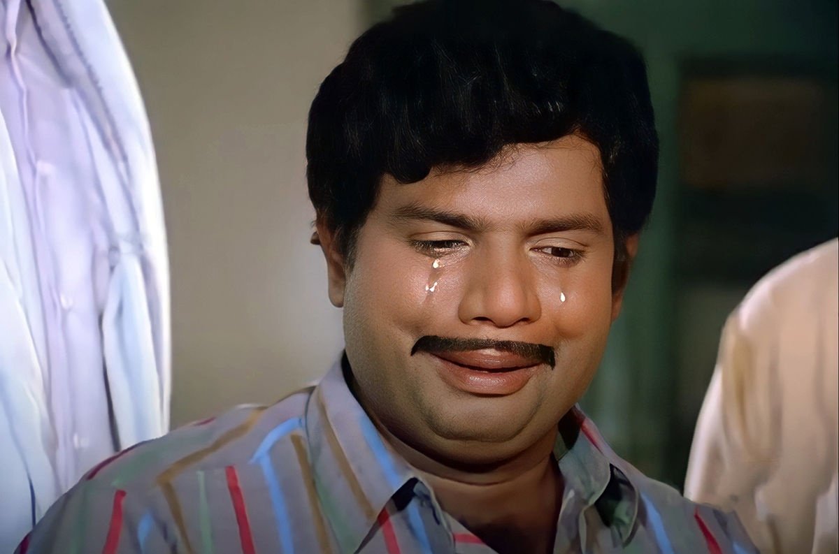 அடுத்து இப்டி அறிக்கை விட்டாலும் விடுவாங்கனு நினைக்கிறேன்?

வீட்டுக்குள் #husband 
வெளியில் #புருஷன்?