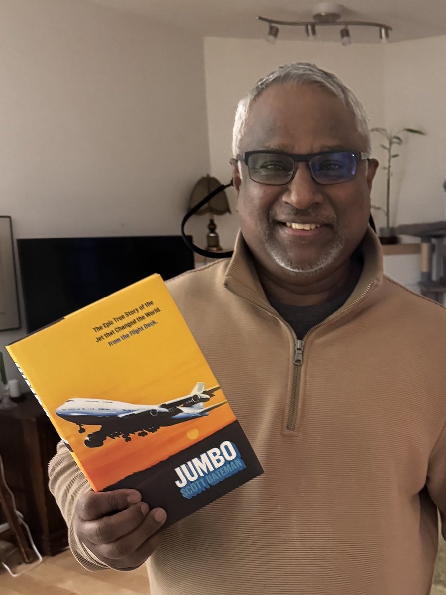 CalgaryLankan ✈️🚁🛸🛰️ tweet media