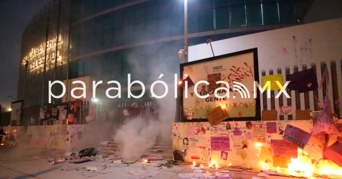 Parabólica en red tweet media