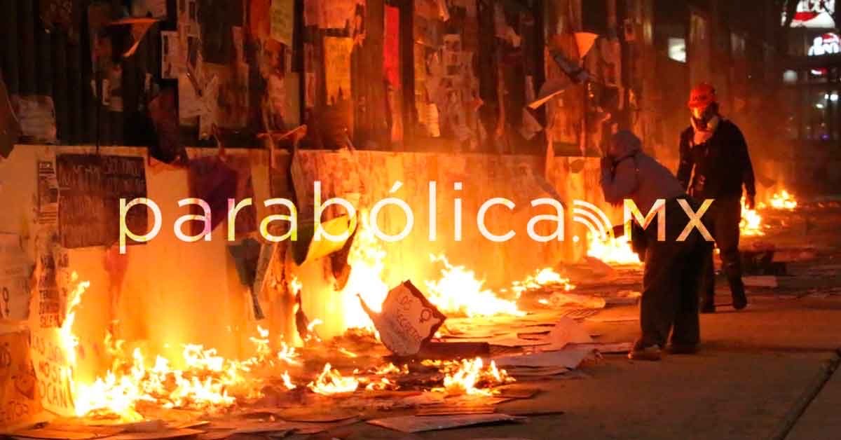 Parabólica en red tweet media