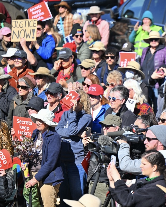 Women's March tweet media