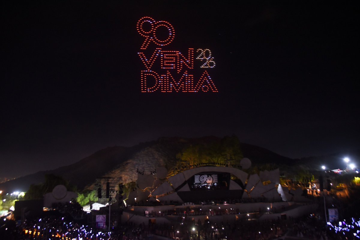 🍇✨El Acto Central de la #Vendimia2026 deslumbró al público con “90 cosechas de una misma cepa”, un espectáculo que celebró nueve décadas de historia, trabajo y tradición.
Más de 20.000 espectadores fueron parte de esta gran noche de arte y cultura.
¡Feliz Vendimia, Mendoza! 🎉