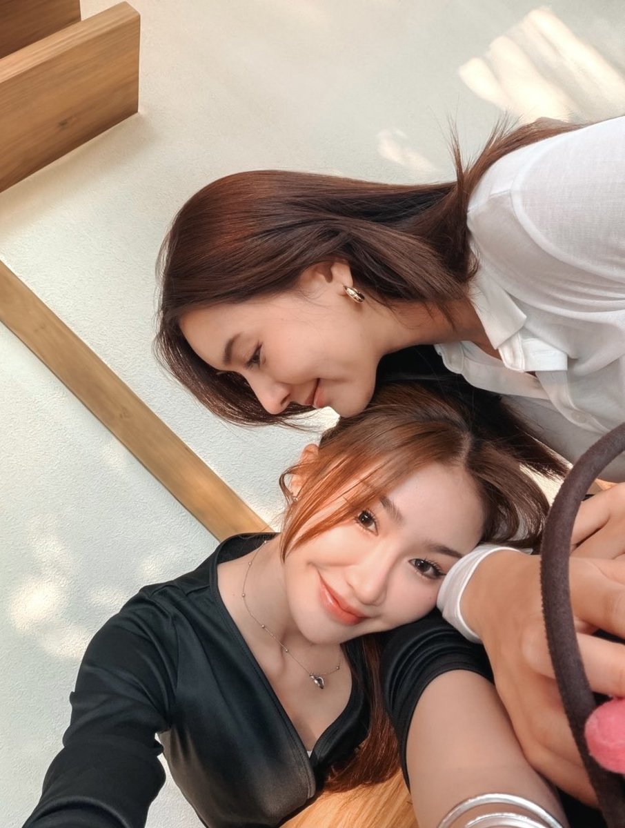 Aileën D. tweet media