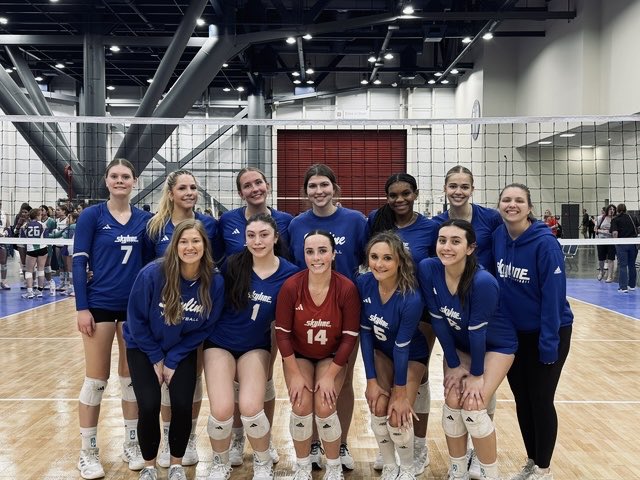 CoachAllen_KG's tweet image. So proud of our girls this weekend!! They are so fun to coach 🤩 7-0!

#nikecrosscourt #vb #champions