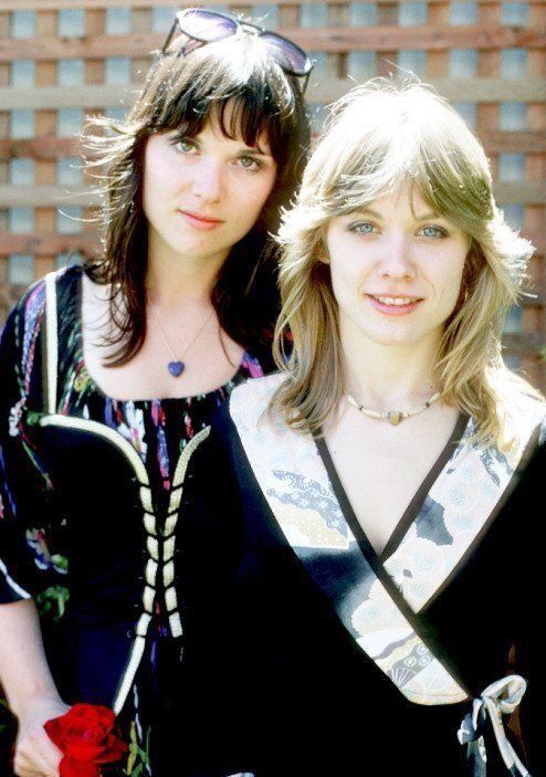 qrpress_'s tweet image. Ann Wilson &amp;amp; Nancy Wilson - Heart #8M
