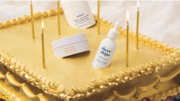 RedFlagDeals.com tweet media