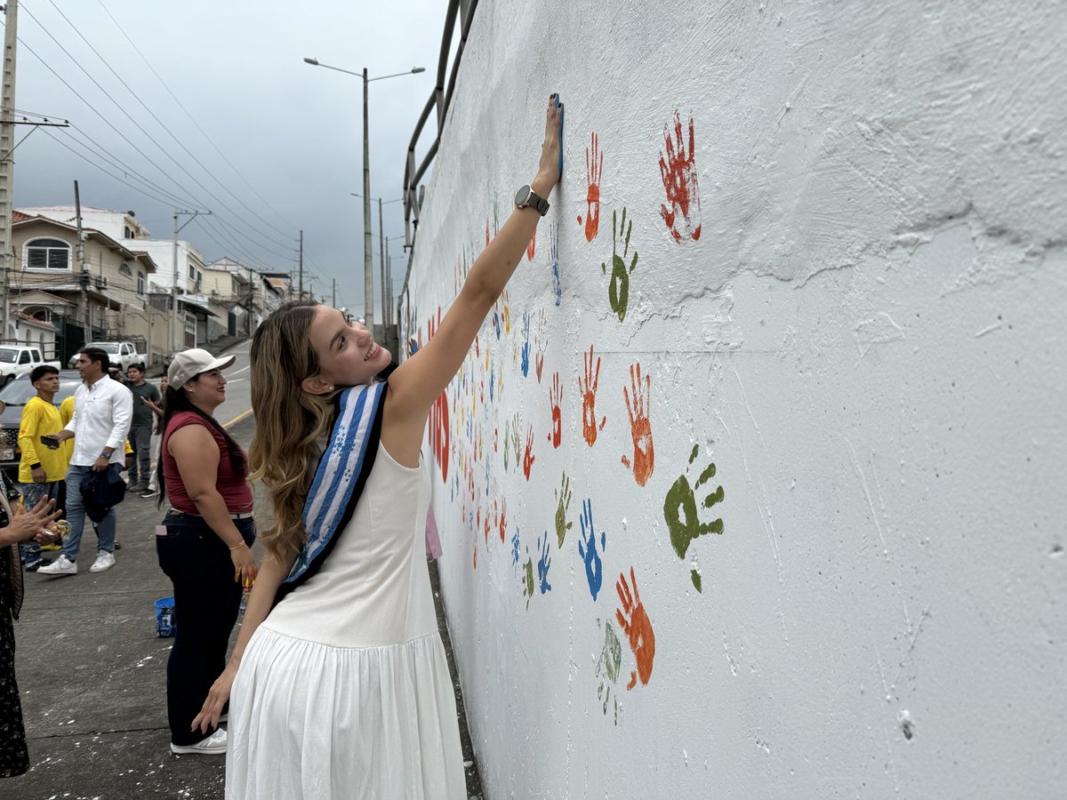 segura_ep's tweet photo. La Dirección de la Mujer, con la 
La Gerencia de Reconstrucción del Tejido Social de Segura EP, realizó un mural sobre la violencia de género, en conmemoración al Día Internacional de la Mujer. https://t.co/FVVYLAfxFk