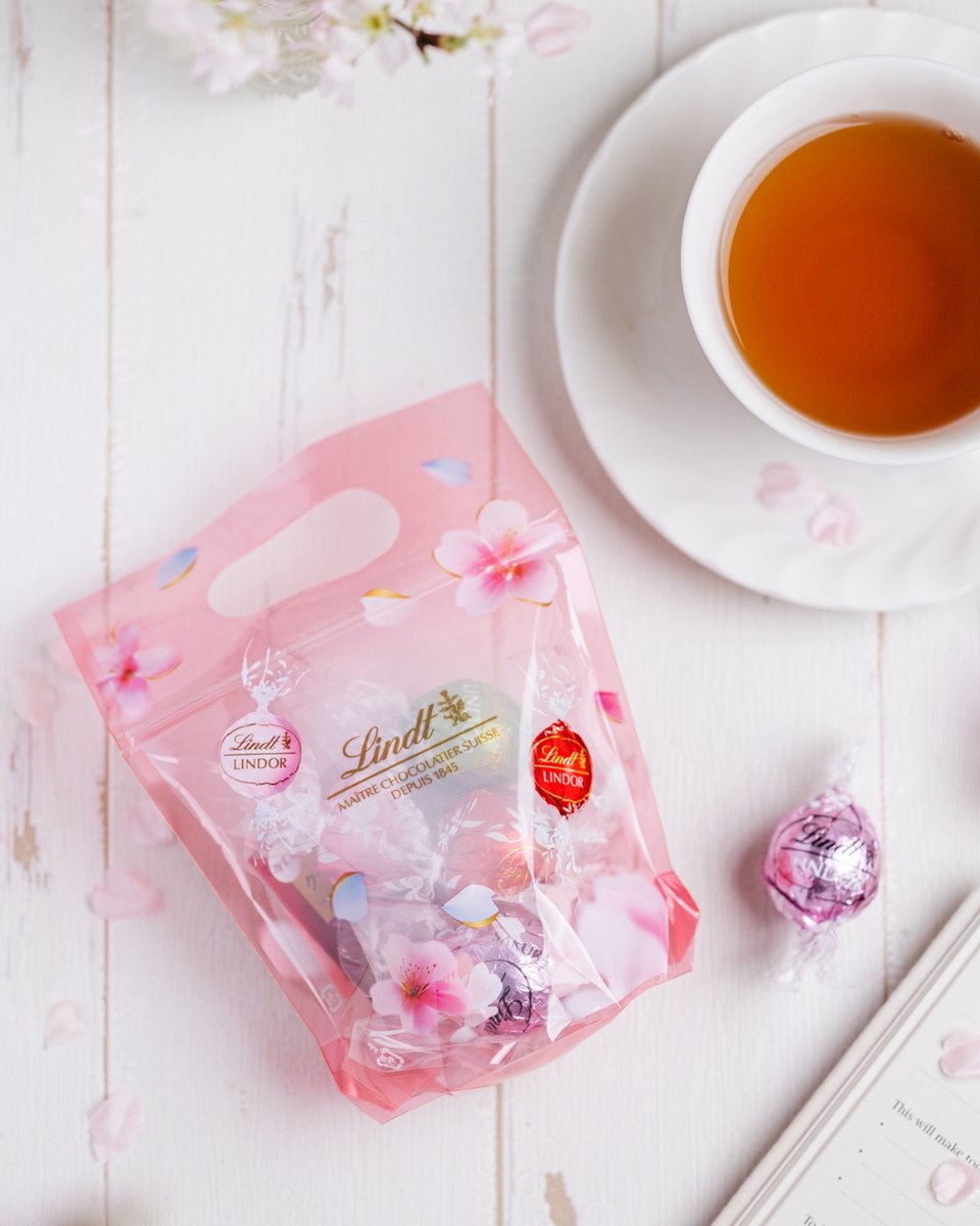 リンツ ショコラ カフェ・ブティック tweet media