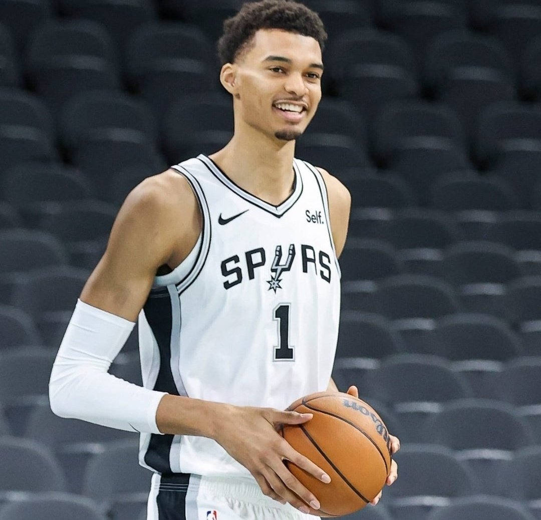 Messiah Yaniss 🇨🇵🇩🇿🇸🇳 tweet media