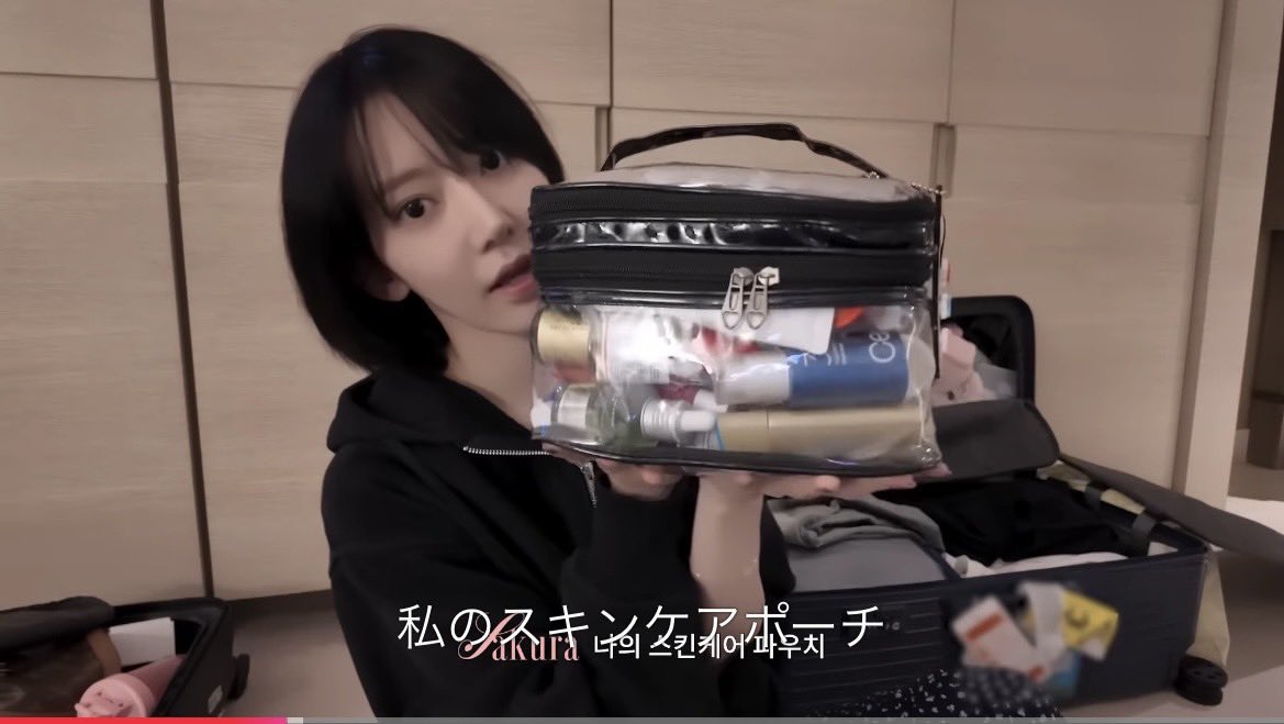 una.🎀 tweet media