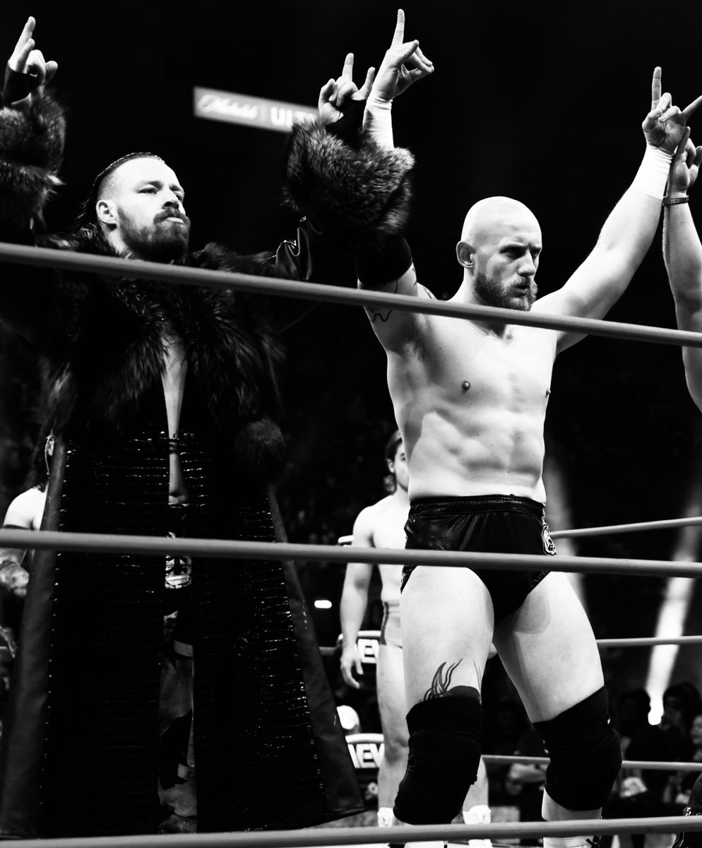 ๐๐๐๐๐๐ ๐๐๐๐ -Parody- tweet media